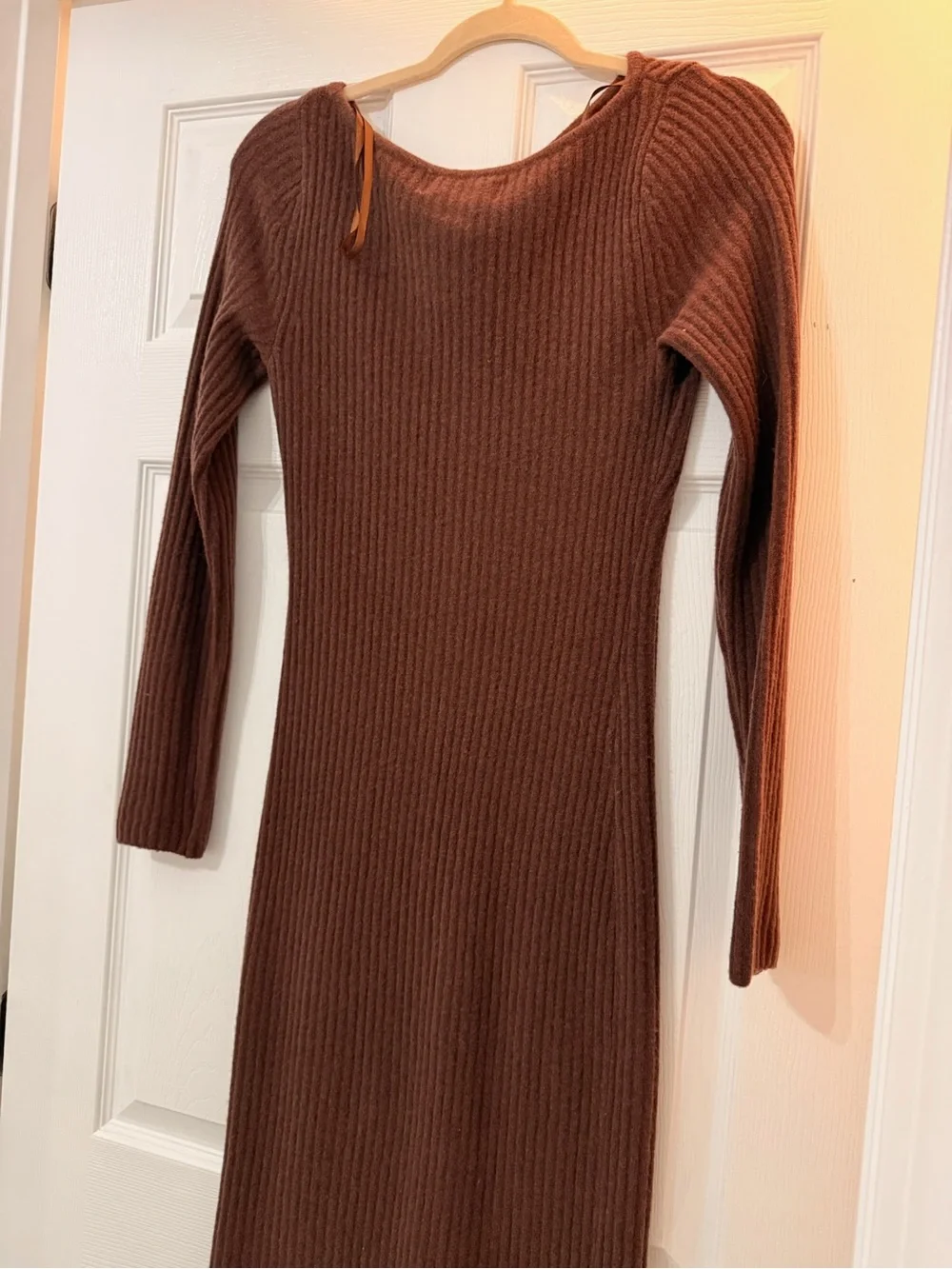 Abercrombie & Fitch Brown V-Neck Merino Wool-Blend Winter Dress